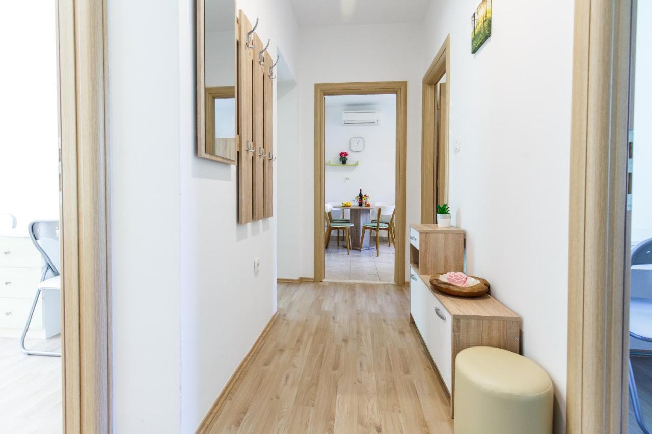 Apartment Green Forest Split Exterior foto