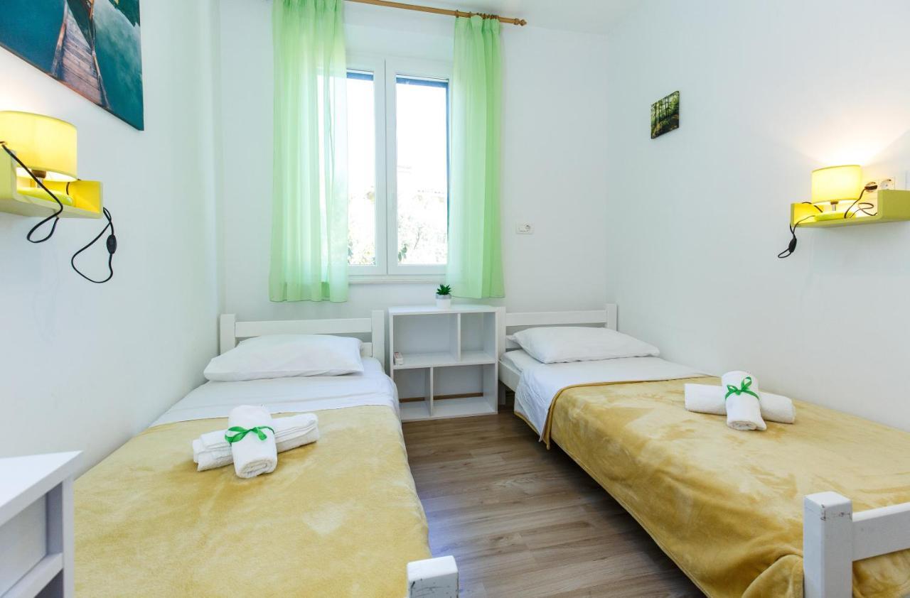 Apartment Green Forest Split Exterior foto